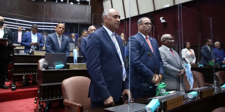 Diputados aprueban ley de tasa cero tras apoyo gremial de productores