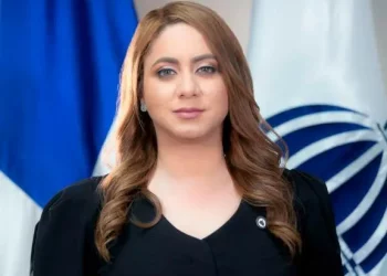 Gloria Reyes asegura ha actuado con transparencia