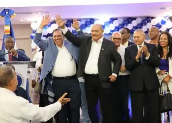 Alburquerque: «estoy listo para gobernar y resolver»