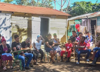 Jóvenes de Padre Las Casas entusiasmados con programa becas