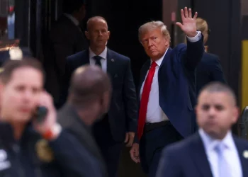 Trump ante el juez por el caso Stormy Daniels, en directo | El expresidente llega al tribunal ante el que comparecerá esta tarde