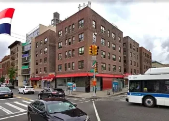 Más de 80 mil viviendas podrían perderse en NYC  por quiebra de banco 