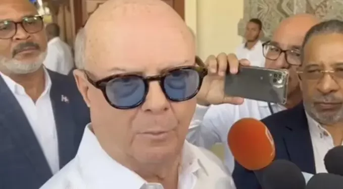 «Que se vayan para Haití a comer, eso es demagogia barata»: Hipólito sobre huelga en el Cibao