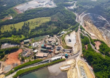 Cormidom suspende operaciones por conflicto con su sindicato