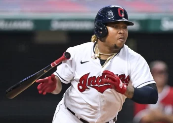 José Ramírez acumula estadísticas históricas en Grandes Ligas