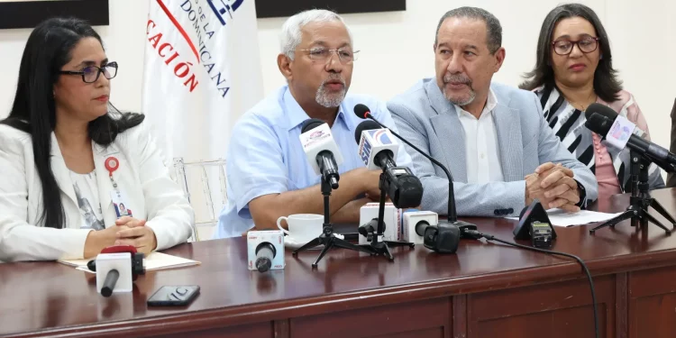 Pandemia y conflictos ADP estancan aprendizaje de estudiantes escuelas