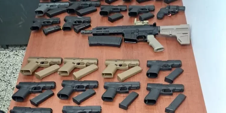 Decomisan 500 armas de fuego en 17 meses