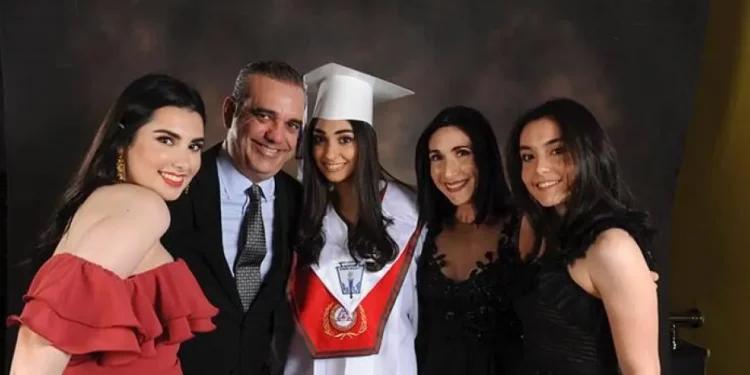 Presidente Abinader asistirá a graduación de una de sus hijas