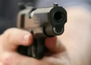 Seguridad es asesinado durante asalto a sucursal de farmacia GBC