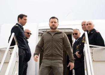 Zelenski llega a Roma para ver al papa Francisco