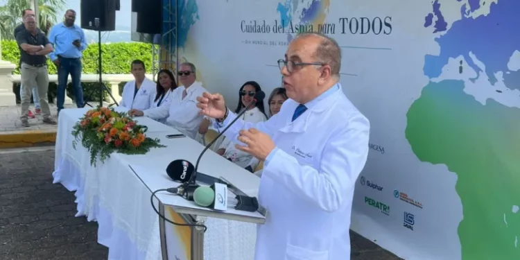 Neumologos piden eliminar vertederos a cielo abierto para controlar casos de asma
