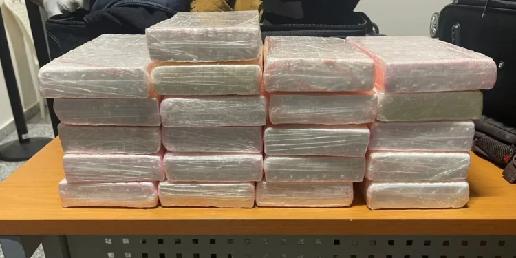 Incautan en PR cocaína valorada en 4 millones de dólares en un barco procedente de RD