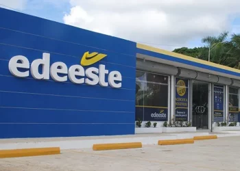 Destituyen al gerente general de Edeeste Andrés Portes Pompiano