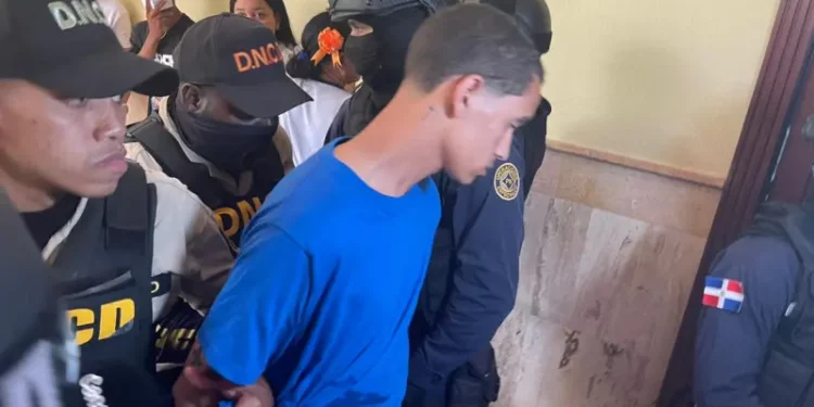 Dictan 18, 12 y 9 meses de prisión preventiva a 3 integrantes red Halcón IV