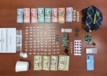 Decomisan armas y drogas Santiago