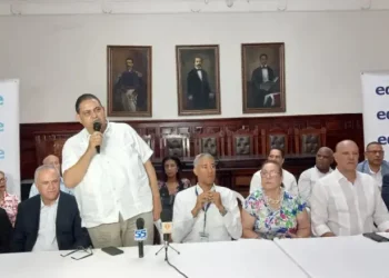 Consejo de Alcaldes de Santiago saluda plan de iluminación en localides del Cibao