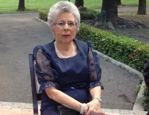 Fallece madre del doctor Manuel Lora Perelló, director del Servicio Nacional de Salud en Santiago