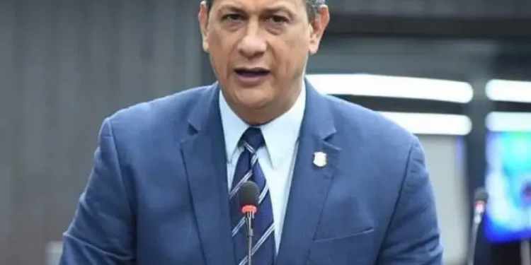 Candidato diputado PRM Robinson Díaz destaca visita presidente a Santiago, dice inversión en la ciudad no tiene precedentes