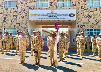 CESFRONT realiza cambio de comandantes en las provincias fronterizas