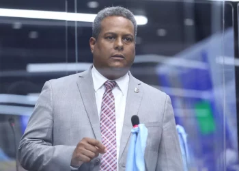 *Diputado Nelson Marmolejos somete proyecto de ley para designar al estadio Cibao con el nombre de Miguel Diloné”