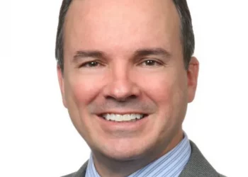 Presidente Joe Biden elige al boricua Juan Carlos Iturregui como embajador para República Dominicana