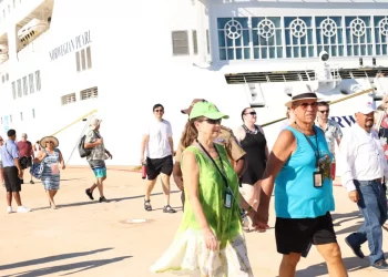 En fotos | Los primeros cruceristas que arribaron a puerto Cabo Rojo, Pedernales
