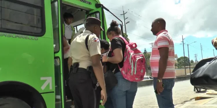 Autobuses OMSA transportarán este domingo a usuarios del Teleférico de SD por mantenimiento