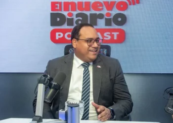 Superintendente de Electricidad anuncia licitación para instalación de dos nuevas centrales eléctricas