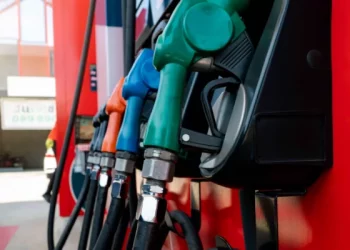 Precios de los combustibles en un sube y baja a partir de este sábado