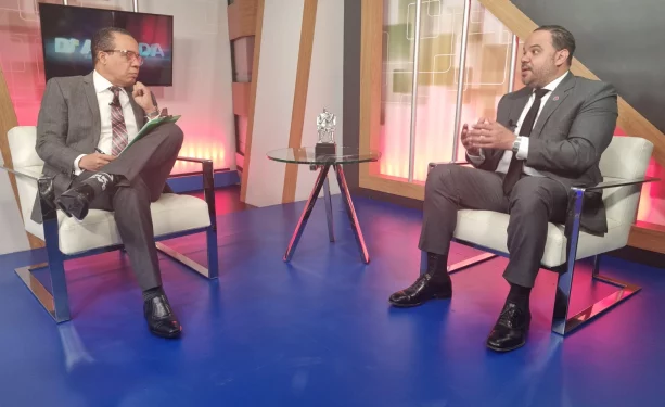 Pablo Ulloa denuncia en cárceles los reos tienen todo tipo de negocios, hasta ferretería