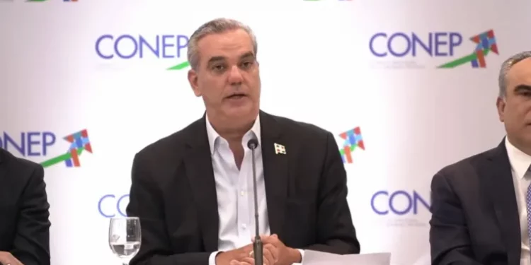 Abinader afirma RD es más pacífica; menciona áreas donde se necesitan más recursos