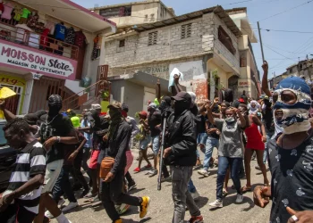 Autoridades haitianas allanan el terreno a fuerzas de Kenia
