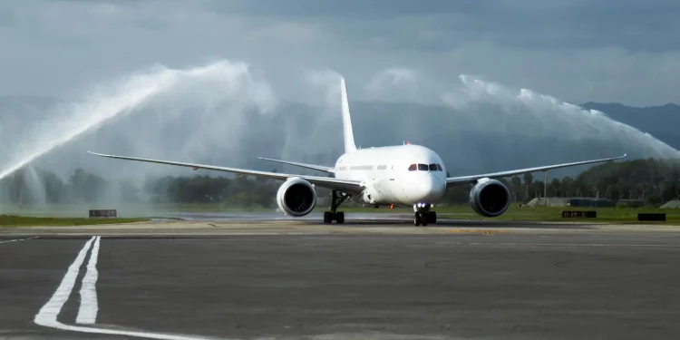 Abinader participa apertura nueva ruta aérea conectará Santiago con Madrid