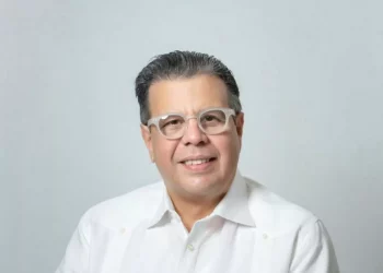 Se llevarán a Houston al Dr. Manuel Lora Perelló