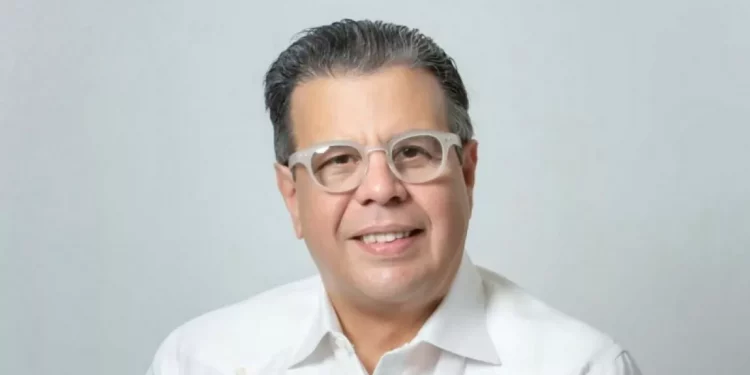 Se llevarán a Houston al Dr. Manuel Lora Perelló