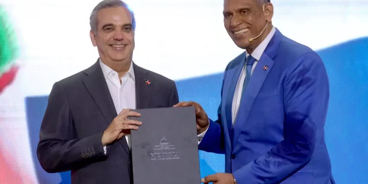 Abinader designa a Jesús Vásquez como cónsul general de RD en Nueva York