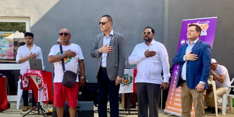 Nelson Carela invitado de Honor fiesta Independecia de Perú