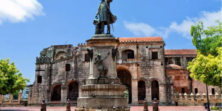 Hoy se celebra 528 aniversario de la fundación de la ciudad de Santo Domingo