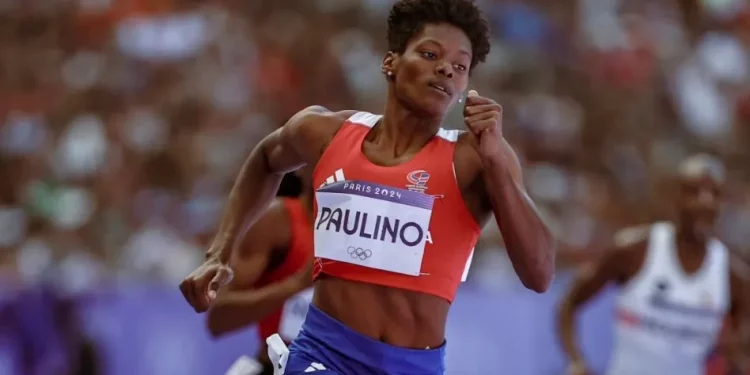 Marileidy Paulino se estrena en París con victoria en la serie de clasificación