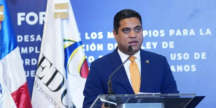 Kelvin Cruz: Unificar elecciones ahorraría 40% de recursos y aumenta participación electoral