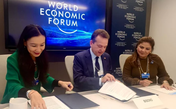 RD se asocia con Global Plastic Action Partnership para hacer frente a contaminación por plásticos