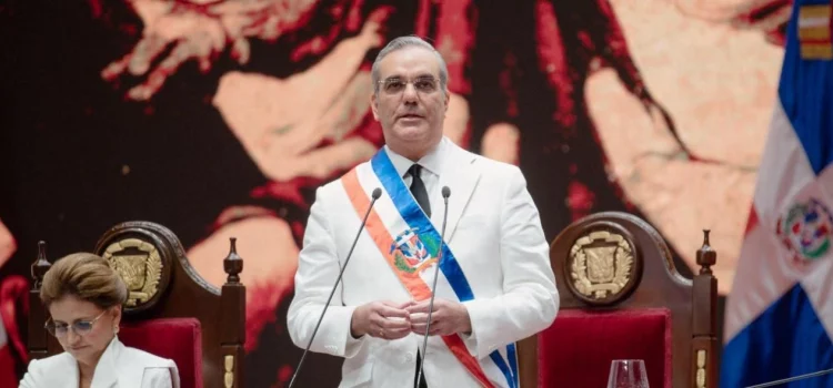 Presidente Luis Abinader hablará al país esta noche