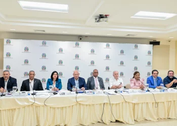 Comisión concluye entrevistas a 102 aspirantes a miembros para JCE