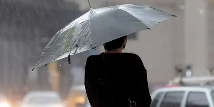 Indomet prevé aguaceros, tormentas eléctricas y ráfagas de viento por vaguada y activa onda tropical