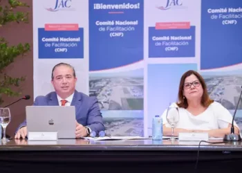 Evalúan nuevas medidas para el recibimiento de turistas a finales del 2024