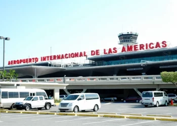 Fallo técnico en el AILA genera momento de tensión entre los pasajeros