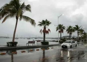 Débil vaguada y viento provocarán lluvias este sábado