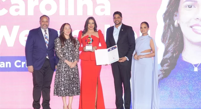 Carolina Wegmuller gana Premio Nacional de la Juventud en el renglón Liderazgo Político