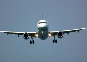 Vuelo con destino a RD sufre fuerte turbulencia y causa pánico entre pasajeros