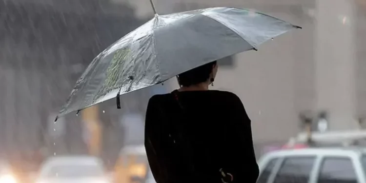 Indomet: vaguada asociada a un frente frío incrementará las precipitaciones esta tarde